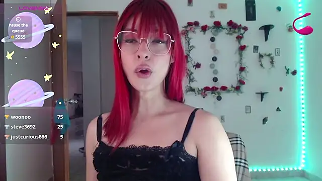 Snapshot of _GalyaX_ chatting on November 27, 2:52 pm GalyaX online show from November 27, 2:52 pm