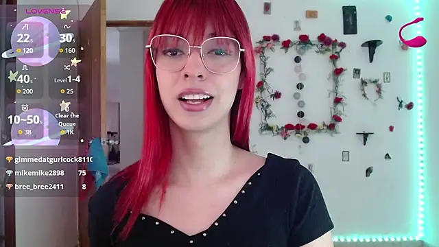 Snapshot of _GalyaX_ chatting on December 3, 4:38 pm GalyaX online show from December 3, 4:38 pm