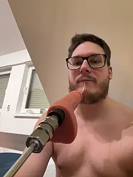 Snapshot of 19paddy90 chatting on February 13, 4:28 pm 19paddy90 online show from February 13, 4:28 pm