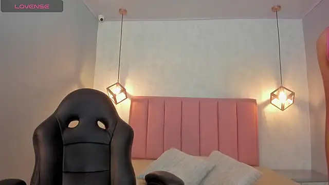 Snapshot of SUNNYCYRUS chatting on October 29, 12:29 pm SUNNYCYRUS online show from October 29, 12:29 pm