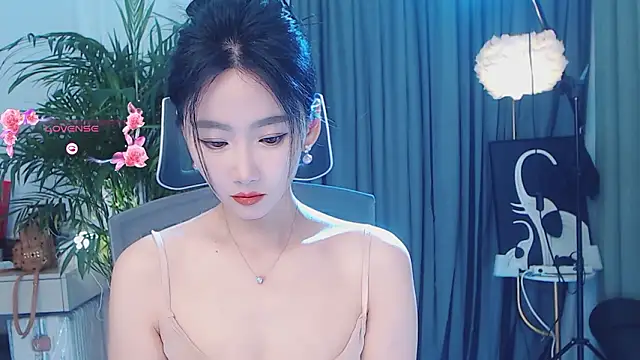 FeiFei-babe online show from March 13, 7:15 am