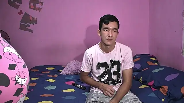 Sweetiefoxxx online show from January 5, 6:33 pm