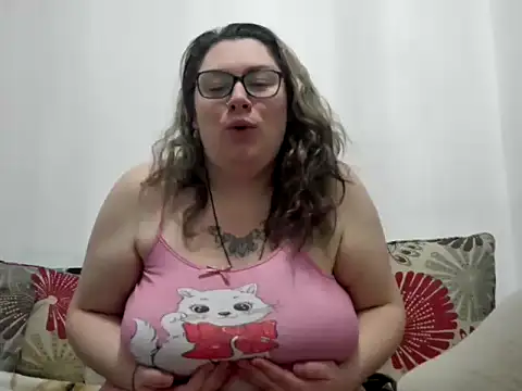 Bustycurves online show from January 9, 11:13 am