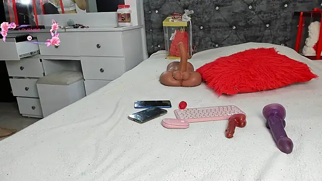 Snapshot of anastasia_danger chatting on February 17, 12:16 pm anastasia danger online show from February 17, 12:16 pm