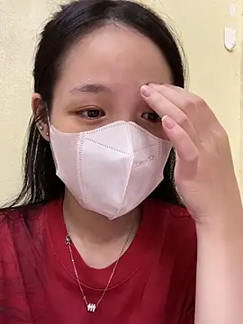 minmin2kk5 online show from October 5, 1:42 pm