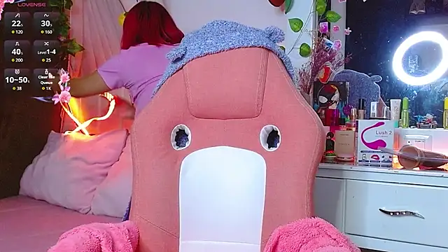 Snapshot of Littlerouse_ chatting on November 6, 2:12 am Littlerouse online show from November 6, 2:12 am