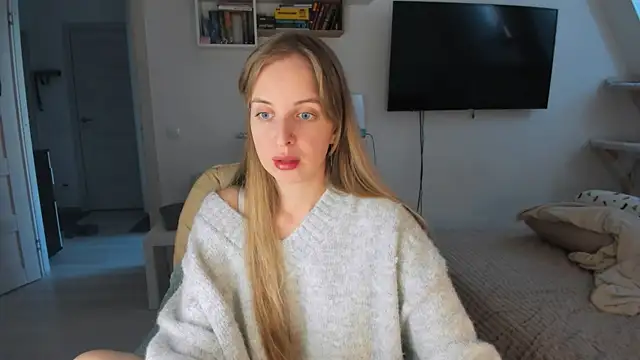 violet blue eyes online show from October 8, 7:17 am