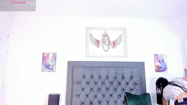 Snapshot of manu_lara chatting on October 3, 12:02 pm manu lara online show from October 3, 12:02 pm