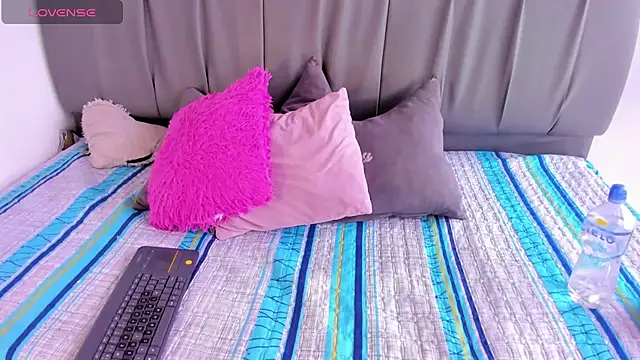 Cherllynn online show from September 13, 5:02 pm