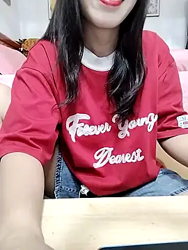 Snapshot of cream1299 chatting on September 20, 9:54 am cream1299 online show from September 20, 9:54 am