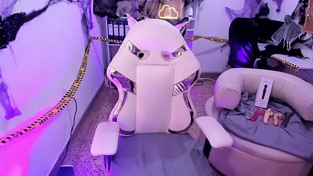 Snapshot of katya_nt chatting on October 30, 1:34 pm katya nt online show from October 30, 1:34 pm