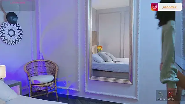 Nahomi King online show from February 4, 1:06 pm