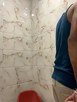 Snapshot of ALWAYSHORNYDADDY chatting on September 12, 4:07 pm ALWAYSHORNYDADDY online show from September 12, 4:07 pm