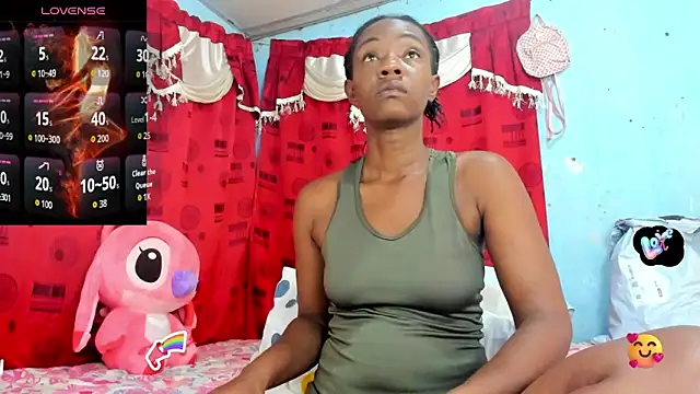 Snapshot of Sandyhamilttoon chatting on October 25, 5:30 pm Sandyhamilttoon online show from October 25, 5:30 pm