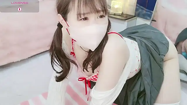 Snapshot of aaanyan chatting on March 8, 6:21 am aaanyan online show from March 8, 6:21 am