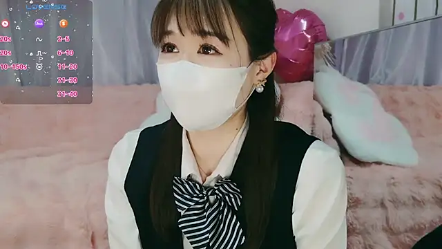 Snapshot of aaanyan chatting on March 12, 5:35 am aaanyan online show from March 12, 5:35 am