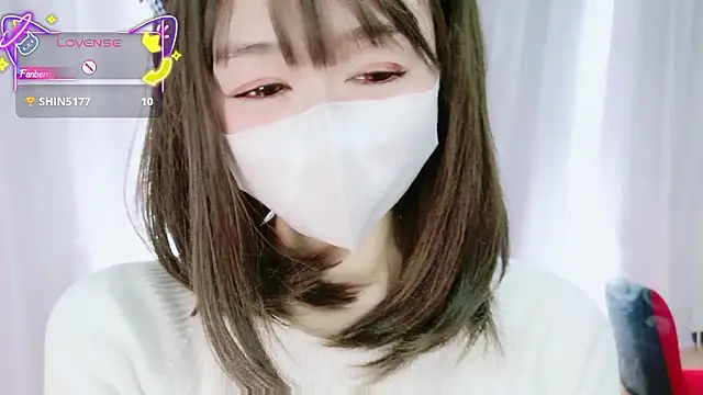 Snapshot of aaanyan chatting on November 3, 1:51 am aaanyan online show from November 3, 1:51 am