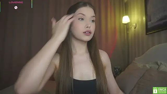  Eva Lee online show from October 27, 1:48 pm