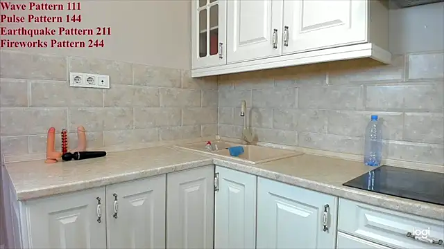 Snapshot of BlakieLove chatting on December 16, 12:16 pm BlakieLove online show from December 16, 12:16 pm