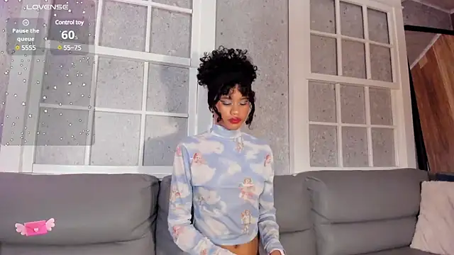 Snapshot of Aprillbrunette chatting on January 23, 2:23 am Aprillbrunette online show from January 23, 2:23 am