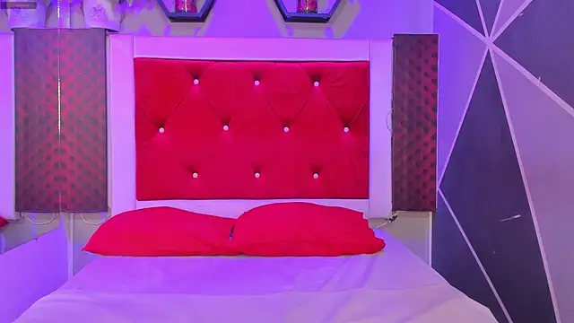 Karoll014 online show from September 24, 1:47 pm