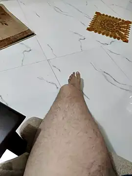 Snapshot of ARYANAVAILABLE chatting on November 20, 4:07 pm ARYANAVAILABLE online show from November 20, 4:07 pm