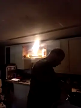 Snapshot of tjmacksjr chatting on December 4, 8:07 pm tjmacksjr online show from December 4, 8:07 pm