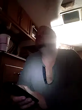 Snapshot of tjmacksjr chatting on December 5, 3:37 am tjmacksjr online show from December 5, 3:37 am