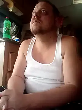 Snapshot of tjmacksjr chatting on December 9, 6:57 pm tjmacksjr online show from December 9, 6:57 pm