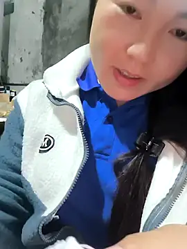 Snapshot of Sweetlove_77 chatting on December 26, 7:35 am Sweetlove 77 online show from December 26, 7:35 am
