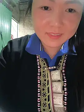 Snapshot of Sweetlove_77 chatting on December 27, 9:50 am Sweetlove 77 online show from December 27, 9:50 am