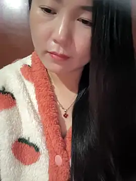 Snapshot of Sweetlove_77 chatting on January 7, 10:11 am Sweetlove 77 online show from January 7, 10:11 am
