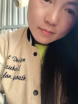 Snapshot of Sweetlove_77 chatting on March 3, 6:37 am Sweetlove 77 online show from March 3, 6:37 am