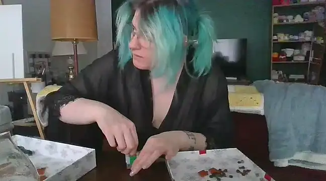 spookylani-of online show from December 26, 6:43 pm