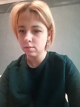 Snapshot of Gussie_Bridie chatting on December 29, 10:23 am Gussie Bridie online show from December 29, 10:23 am