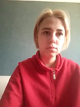 Snapshot of Gussie_Bridie chatting on January 9, 8:45 am Gussie Bridie online show from January 9, 8:45 am