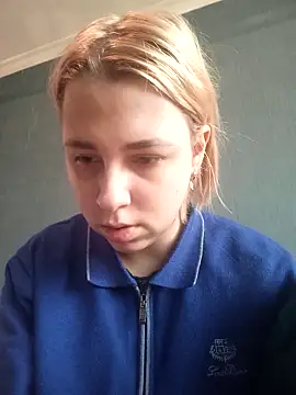 Snapshot of Gussie_Bridie chatting on February 10, 6:53 am Gussie Bridie online show from February 10, 6:53 am