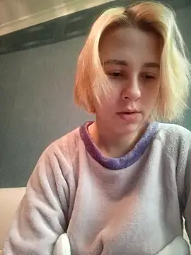 Snapshot of Gussie_Bridie chatting on February 20, 7:34 am Gussie Bridie online show from February 20, 7:34 am