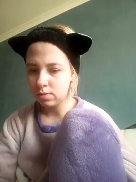 Snapshot of Gussie_Bridie chatting on February 25, 7:09 am Gussie Bridie online show from February 25, 7:09 am