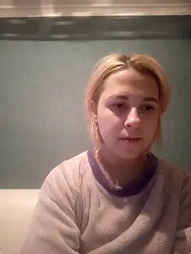 Snapshot of Gussie_Bridie chatting on February 26, 6:04 am Gussie Bridie online show from February 26, 6:04 am