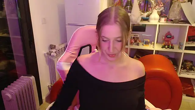 Pinkyladyxxx online show from December 10, 9:54 pm