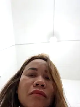 MinDanasa79 online show from February 5, 10:03 pm