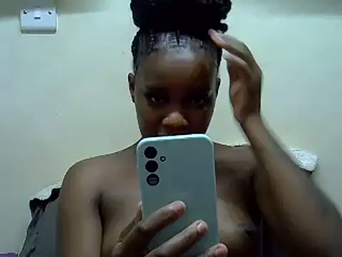 Snapshot of jeyberrie chatting on February 14, 8:48 pm jeyberrie online show from February 14, 8:48 pm