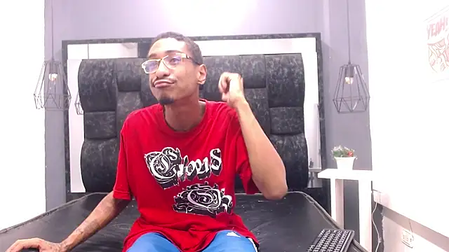 Jose Smoke online show from February 28, 3:59 am