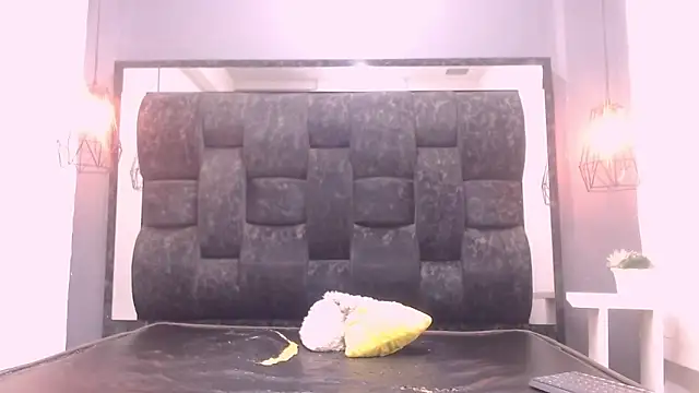 Jose Smoke online show from March 5, 3:40 am