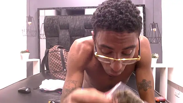 Jose Smoke online show from March 20, 4:07 am