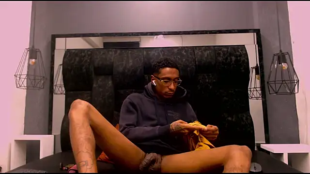 Jose Smoke online show from September 19, 3:02 pm