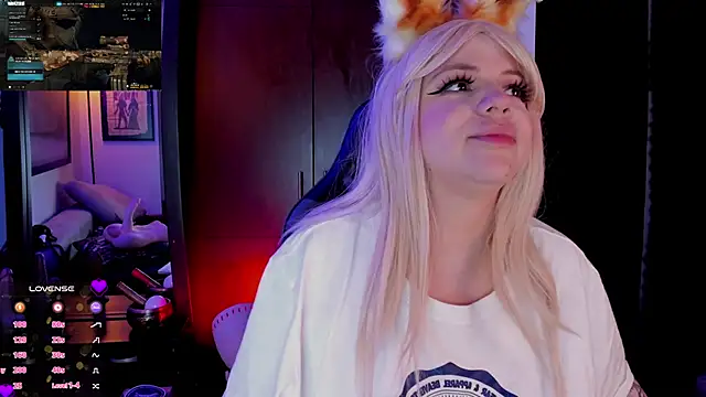 Snapshot of Irinaa_Scarlett chatting on January 1, 10:21 am Irinaa Scarlett online show from January 1, 10:21 am