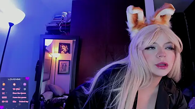 Snapshot of Irinaa_Scarlett chatting on January 1, 10:46 pm Irinaa Scarlett online show from January 1, 10:46 pm