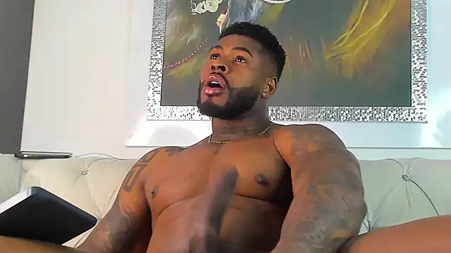 Snapshot of Makonneen chatting on September 11, 7:08 am Makonneen online show from September 11, 7:08 am